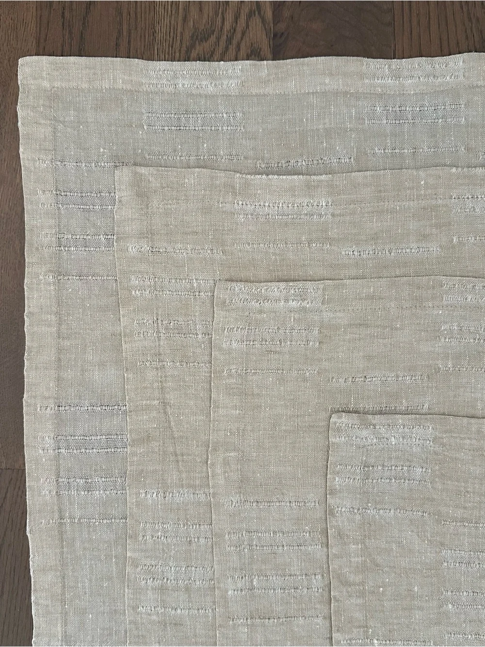 Matouk Set of 4 Linen Variegated Heavyweight Linen Napkins Beige / Cream 20